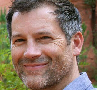 Chris Kerr