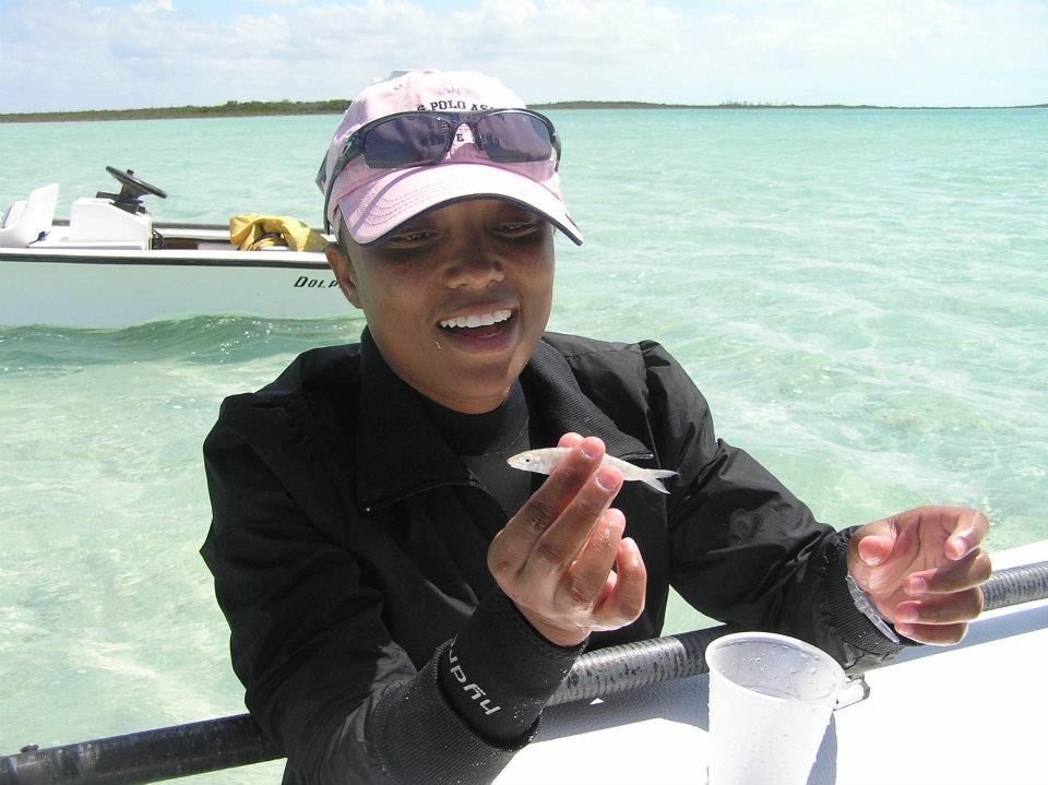 Vanessa haley-benjamin is laying the groundwork for cultivated mollusks 2 Vanessa juvenile bonefish habitat surveys
